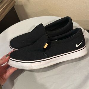 Nike slip on shoe
